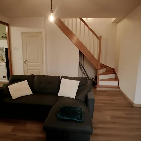 Maison Du Souvenir 70 M2 Pres Du Futuroscope 公寓